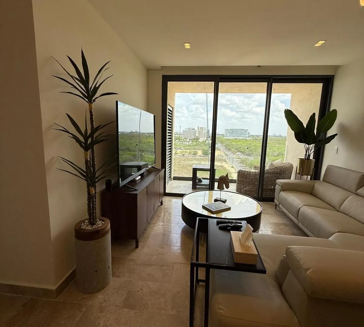 New Luxury Apartment Mérida Μεξικό